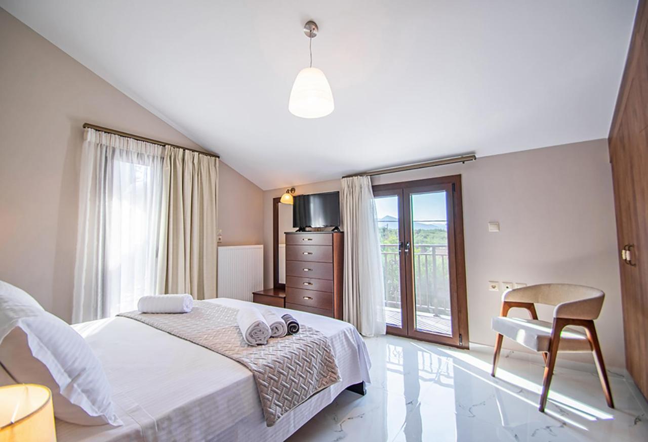 Zissis Villa&pool 5min drive to beach Kato Yerakarion Buitenkant foto